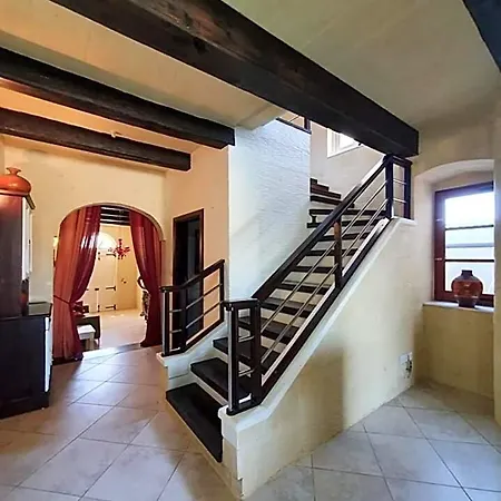Petra Bed & Breakfast 4*